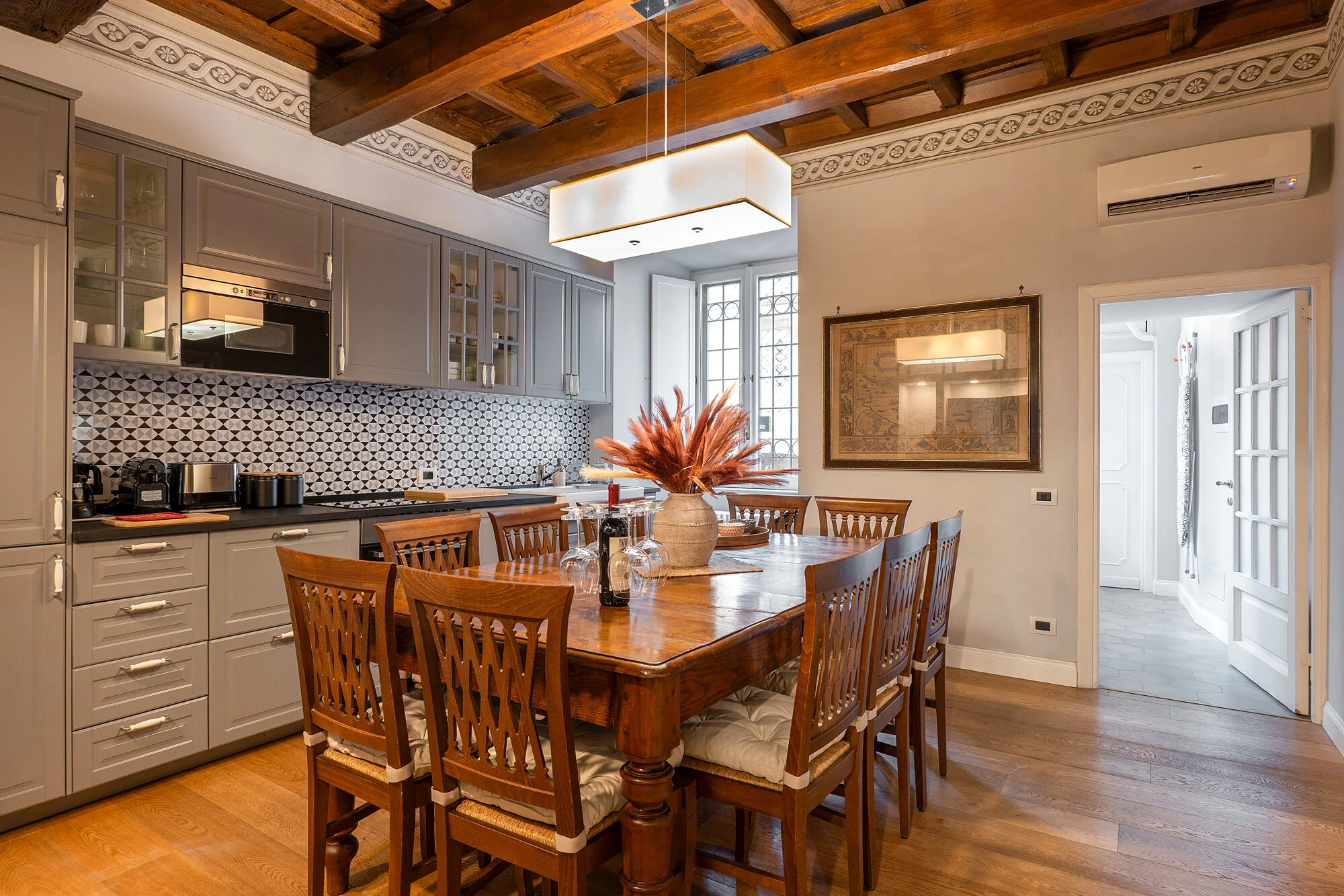 Cucina e sala da pranzo di Palazzo del Gesù Grand Residence